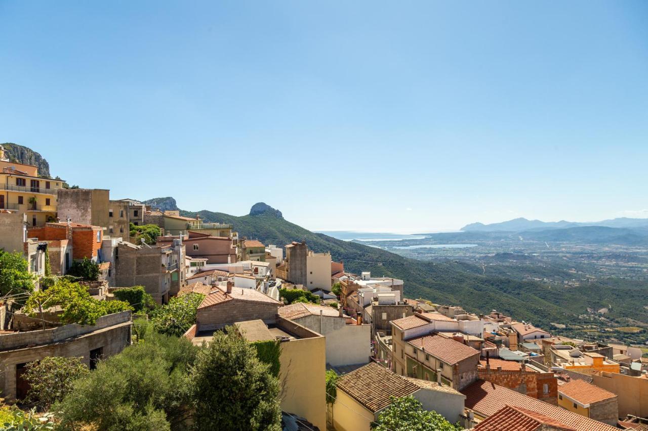 Monte Forru Apartman Baunei Kültér fotó