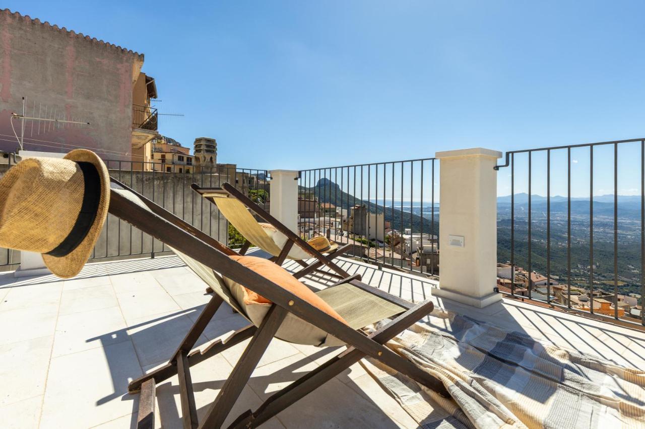 Monte Forru Apartman Baunei Kültér fotó